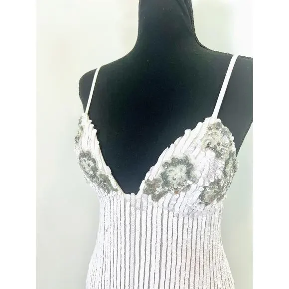 Majorelle Cal Embellished Mini Dress in White Bridal XS Sequins Sleeveless  Party is available for purchase on au PAY Market - Imported Goods Online  Store Co.Ltd. | au PAY Market - Online